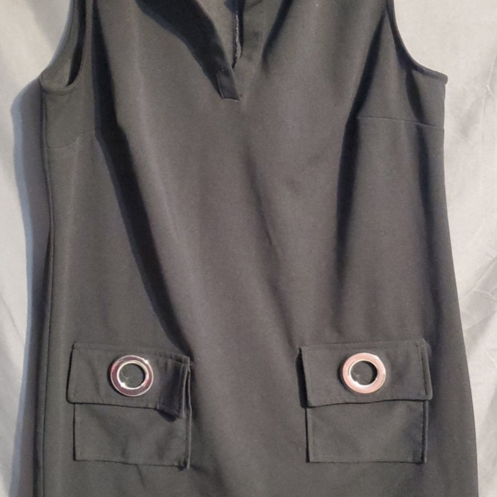 MSK Large Black Dress with Pocket Details